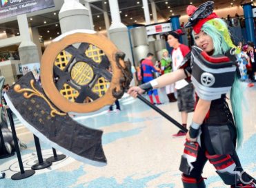 Anime Expo 2016 Cosplay Funny 21 Gon Destroyer Blade and Soul
